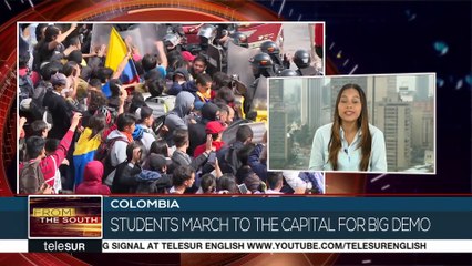 Colombian Students March to the Capital to Take Part in Huge Demonstration