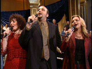 Bill & Gloria Gaither - The Star-Spangled Banner (Live)