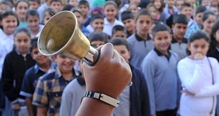 Öğretmen, Öğrencinin Başından Sıcak Kakao Döktü