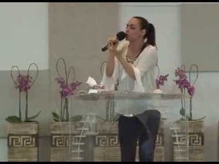 Palavra de Vida e Fé -- É preciso tirar os deuses estrangeiros! -- 11/11/13