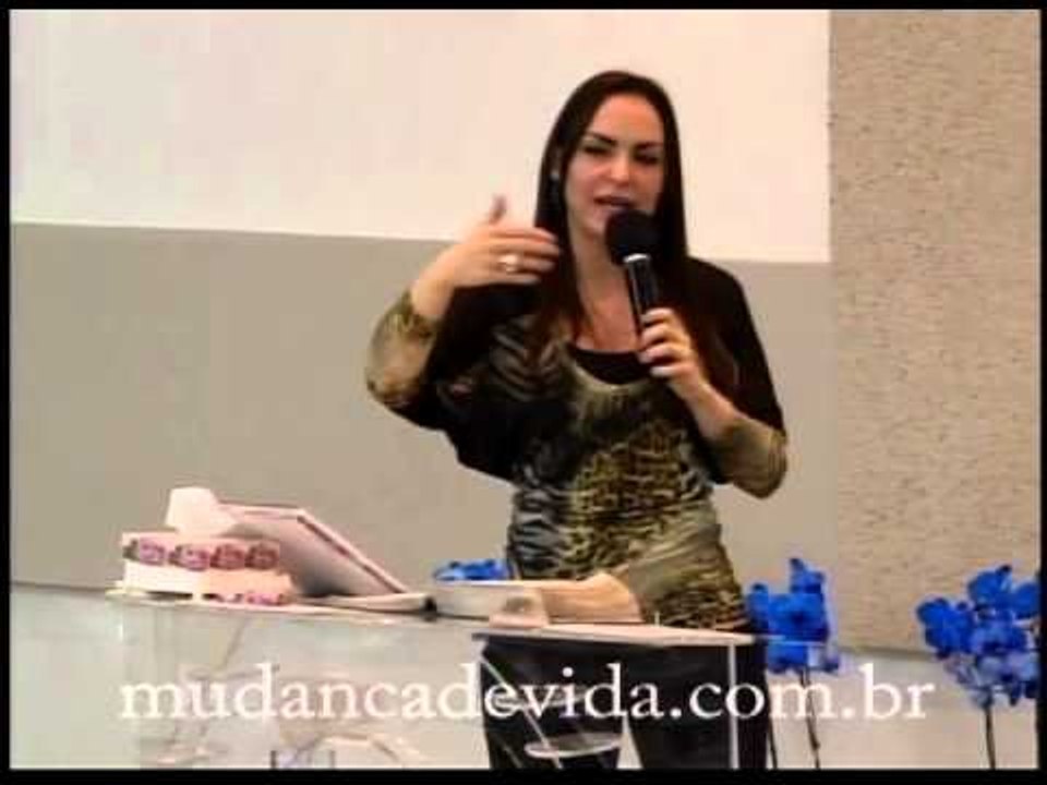 Palavra de Vida e Fé -- Deus quer que você viva coisas muito maiores que essas! -- 18/08/13