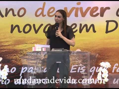 A melhor direção a seguir é a direção de Deus! - Bispa Cléo