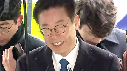 [영상] 이재명, 혜경궁 김씨 질문 나오자 '허허' 웃으며... / YTN