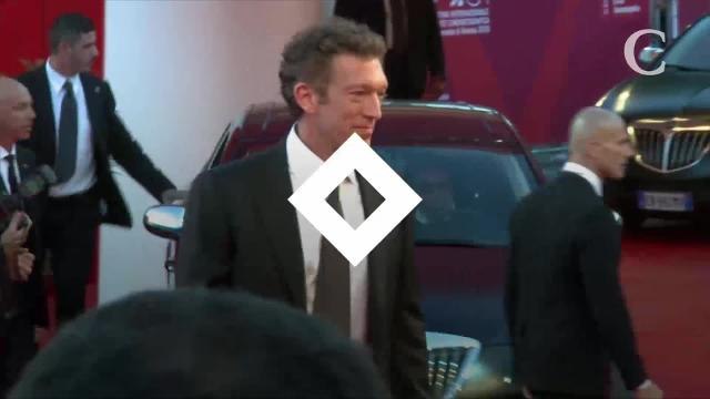 PHOTOS. Kendall Jenner, Laury Thilleman, Alessandra Sublet... Les people au 70e anniversaire de la marque Longchamp à l'Opéra Garnier