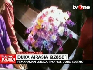 Suami Istri Korban AirAsia Dimakamkan Berdekatan