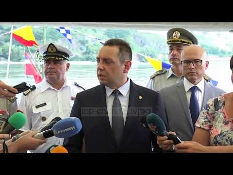 Policia e Kosovës ndalon Vuçiç; S’i lejohet vizita në Drenicë - Top Channel Albania