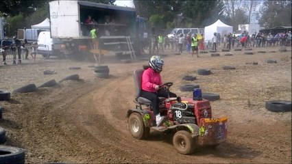 Enduro de tracteurs tondeuses