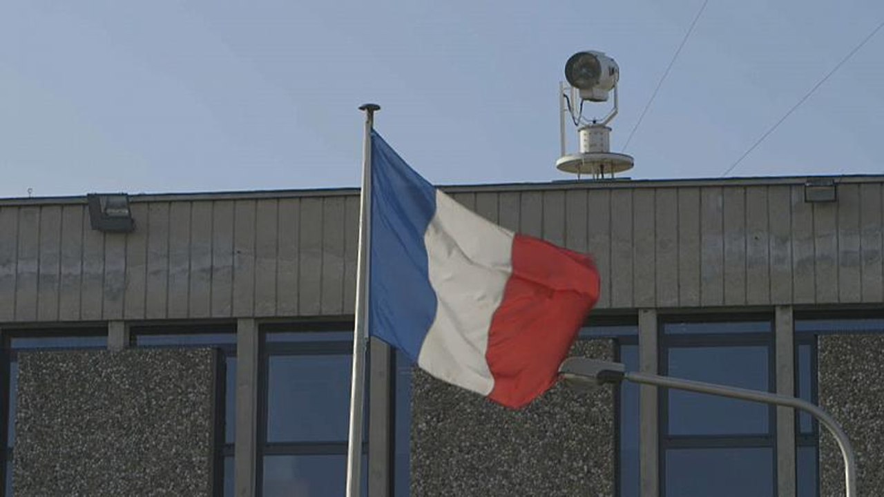 Павленский рассказал об издевательствах во Франции