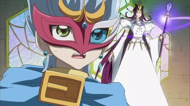 يوما يقضي علي حاكمة المجرة.. شاهد