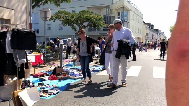 Vide-greniers St-Lazare-Angers 3