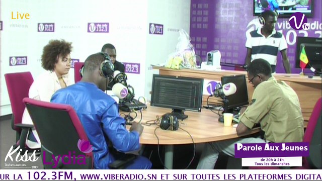 PAJ DU 03 JUIN 18. Mandiaye pose le débat dans votre émission #ParoleAuxJeunes sur “Les défis numériques pour un développement durable du Sénégal par les jeunes “ avec Jeanne Diaw