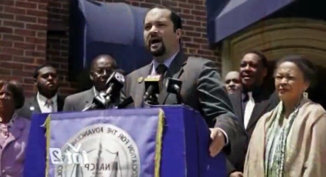 Finding Your Roots with Henry Louis Gates Jr S02 - Ep04 Roots of Freedom - Part 01 HD Watch