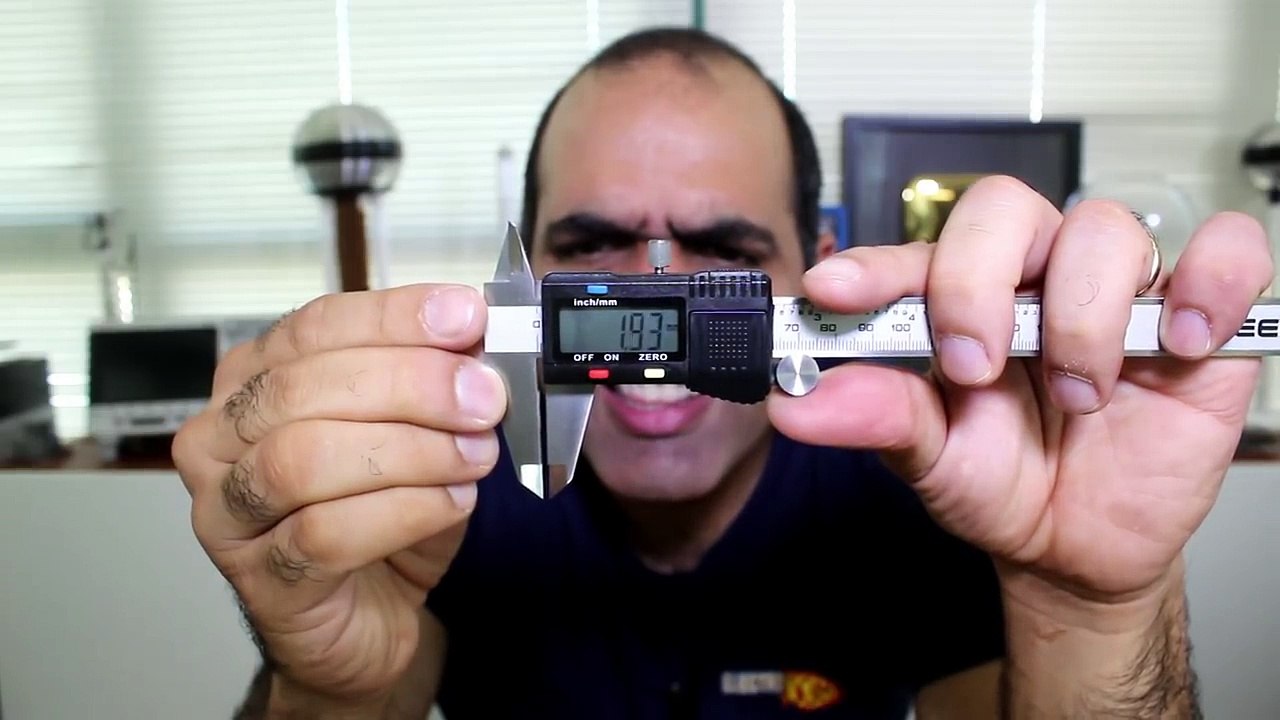 Speed of Electrons – What’s a Resistor (ElectroBOOM101-004)