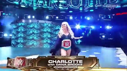 WWE Charlotte vs Sasha Banks