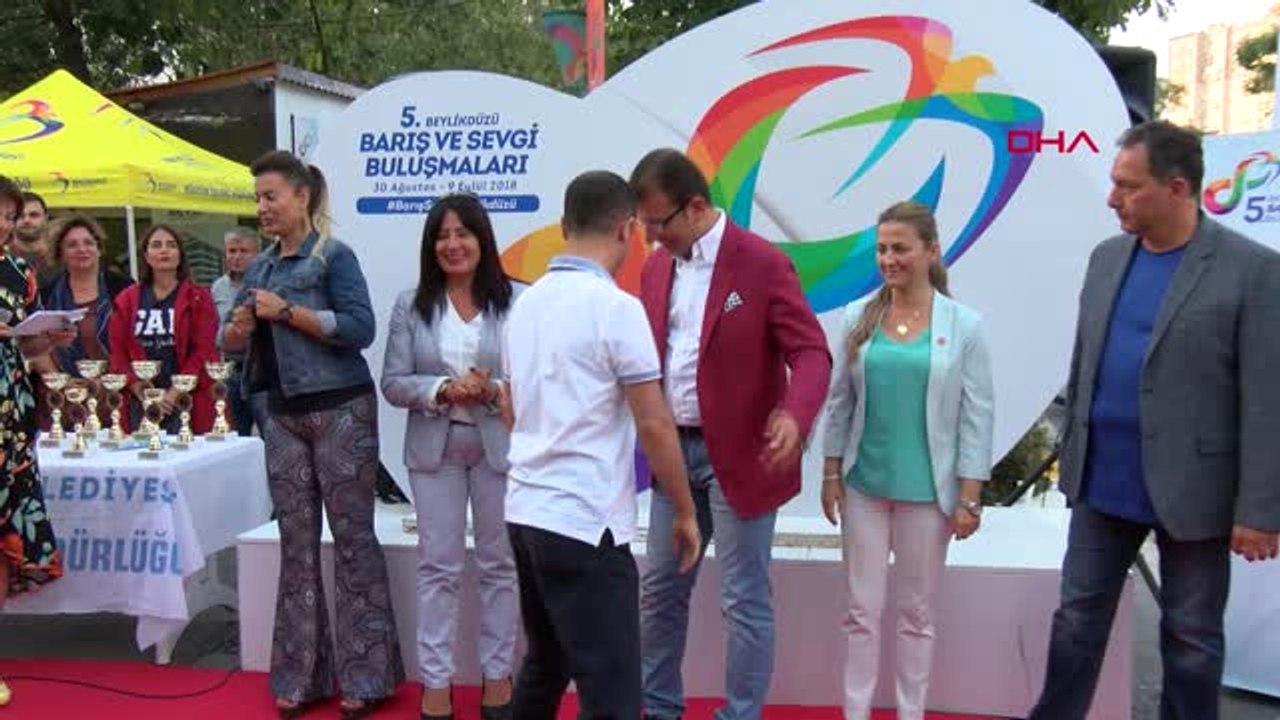 5. Barış ve Sevgi Buluşmaları Koray Avcı Konseri ile Son Buldu