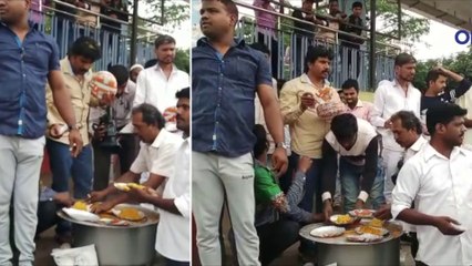 Bharat Bandh : ಮಾನವೀಯತೆ ಮೆರೆದ ಬೀದಿ ಬದಿ ವ್ಯಾಪಾರಿಗಳು  | Oneindia Kannada