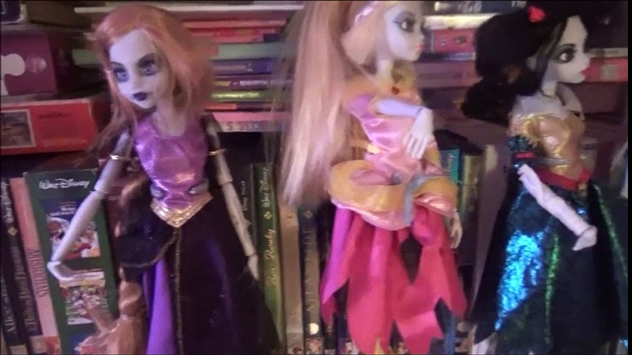 VIDE GRENIER 9 Septembre  2018  jeux video, BD, DVD, Toys chaine Rétrogaming à l'arrache