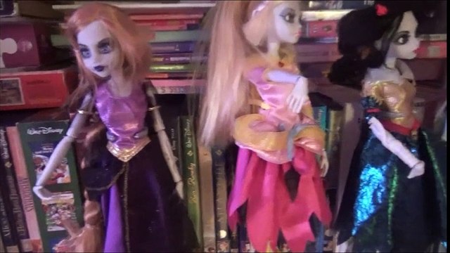 VIDE GRENIER 9 Septembre 2018 jeux video, BD, DVD, Toys chaine Rétrogaming à l'arrache