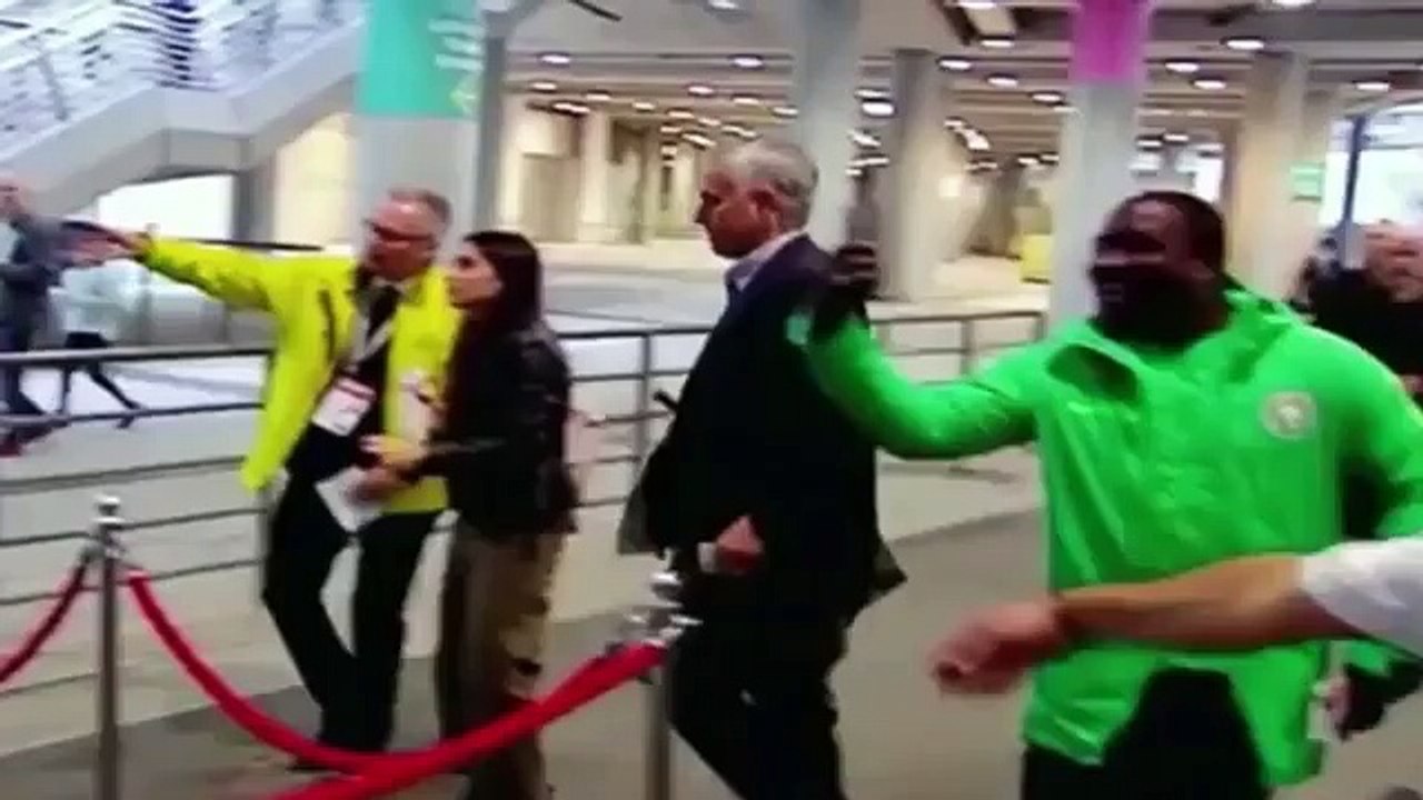 VÍDEO: A queda de Mourinho que está a agitar a internet