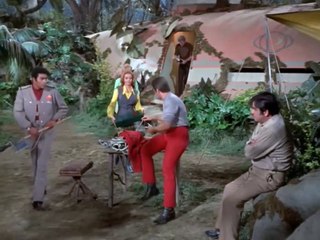 Land Of The Giants S02E02 Six Hours To Live 28 Sep part 1/2