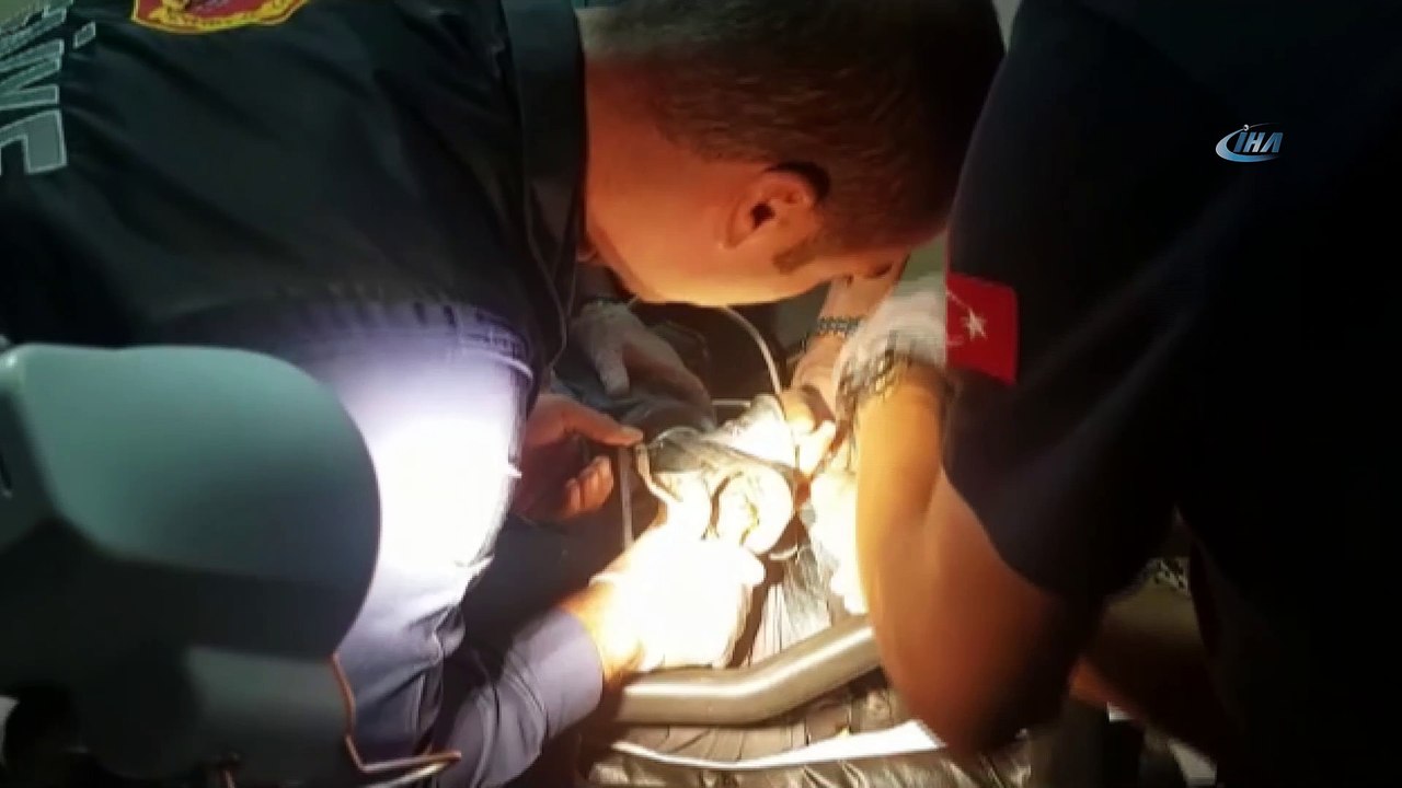 Kıyma makinesine kaptırdığı elini itfaiye kurtardı