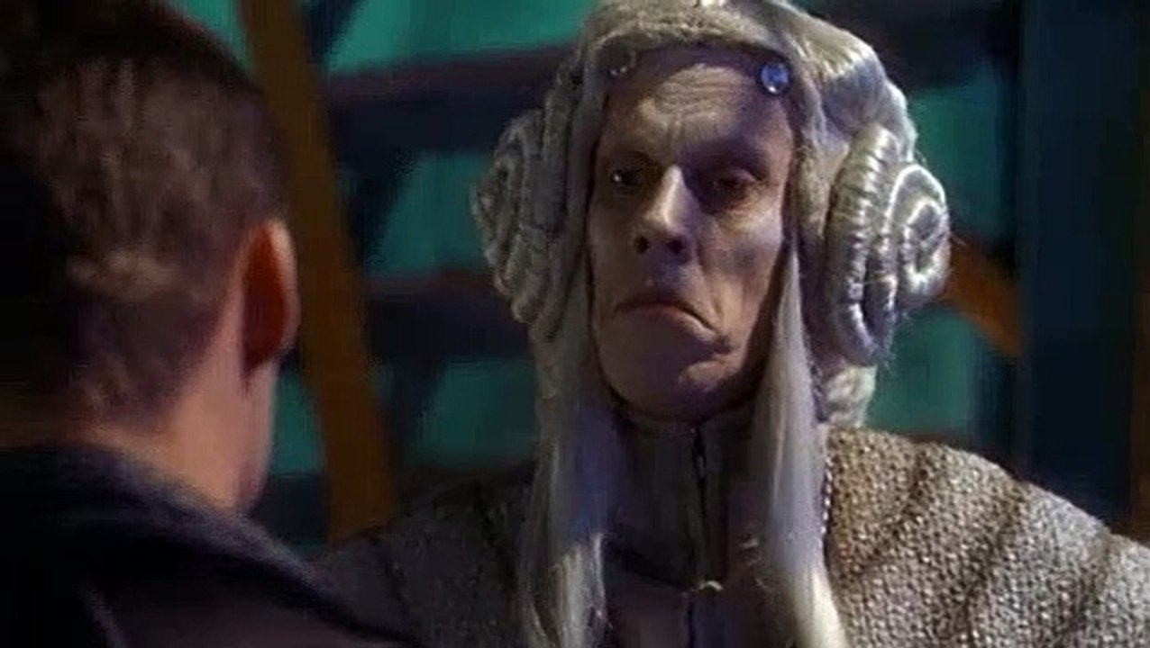 Farscape S04E09 - A Prefect Murder
