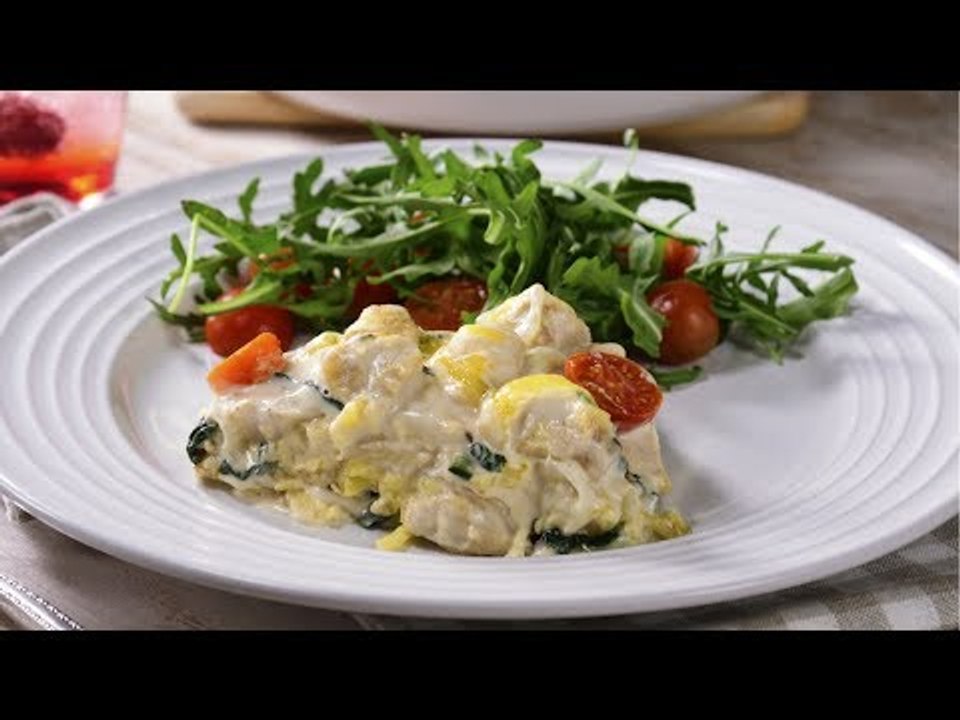 Crepas Rellenas de Pollo con Salsa Alfredo