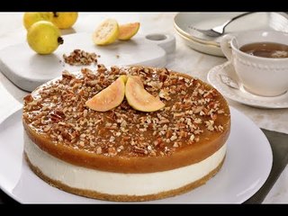 Pay de Queso con Ate de Guayaba