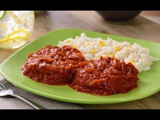 Tortitas de Res en Salsa de Guajillo