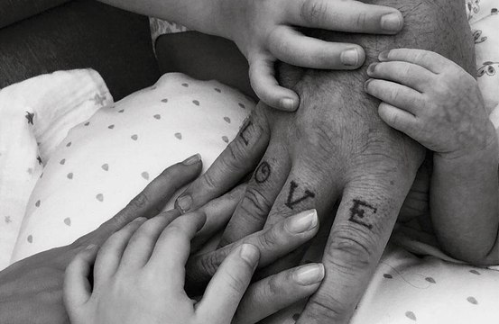 Robbie Williams and Ayda Field welcome third child
