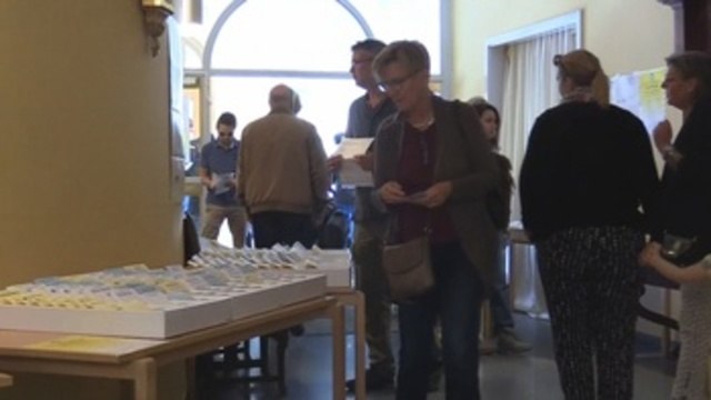 Izquierda gana elecciones suecas por la mínima pendiente de voto en exterior