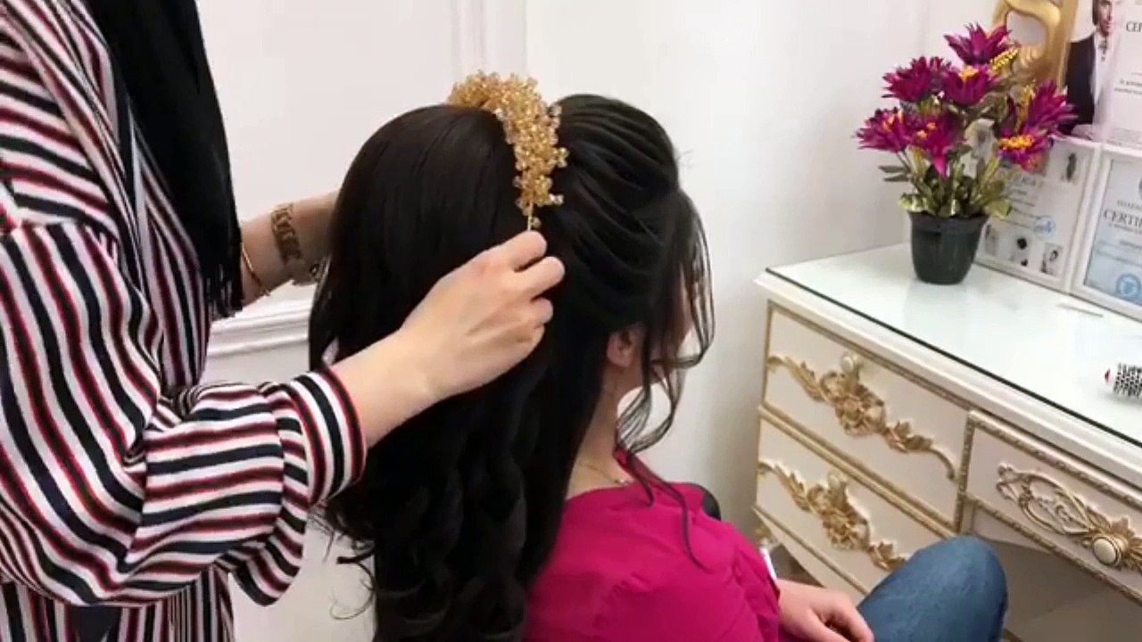 forced haircut-cute haircuts for women-beautiful women headshave