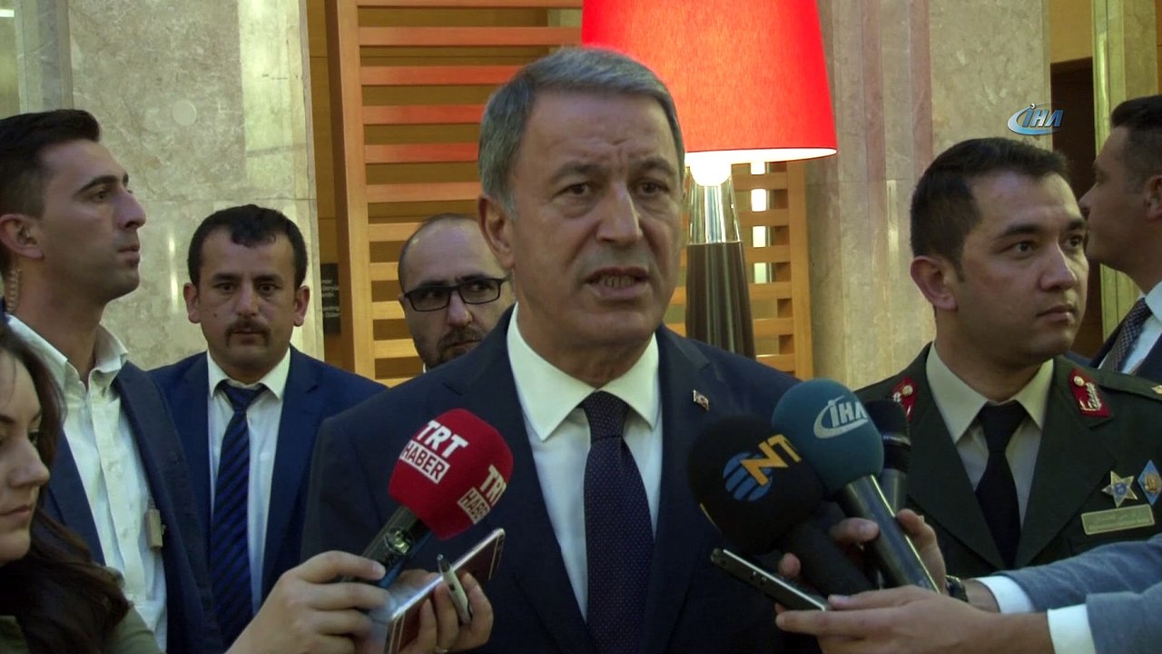 Milli Savunma Bakanı Hulusi Akar:  'Tarafların gösterdiği olumlu ve yapıcı yaklaşım iyi komşuluk ilişkilerinin güzel bir örneğini teşkil etti.'