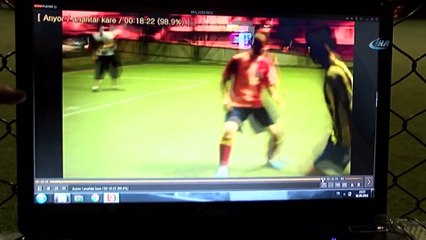 Doğruluk İçin İlginç ‘Var’ Sistemini Halı Sahada Uyguluyorlar