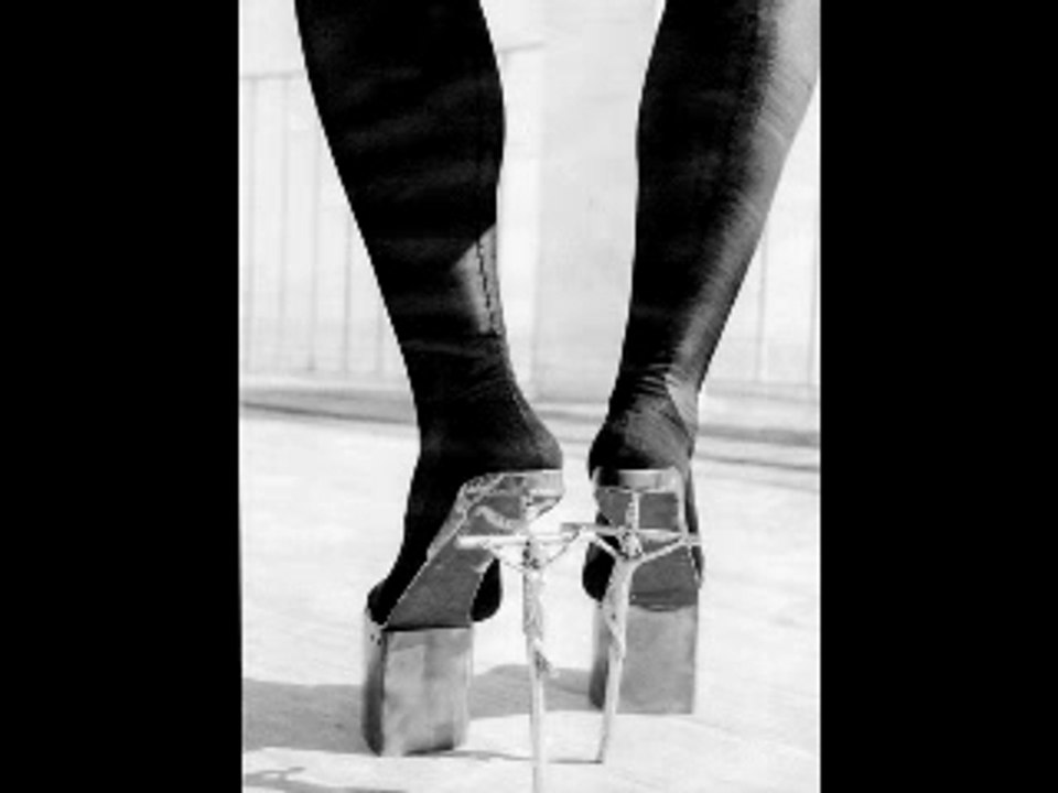 Carles, l'artiste de gauche de base