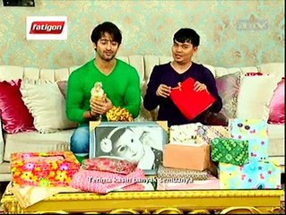 Arjuna Dibanjiri Hadiah dari Penggemar