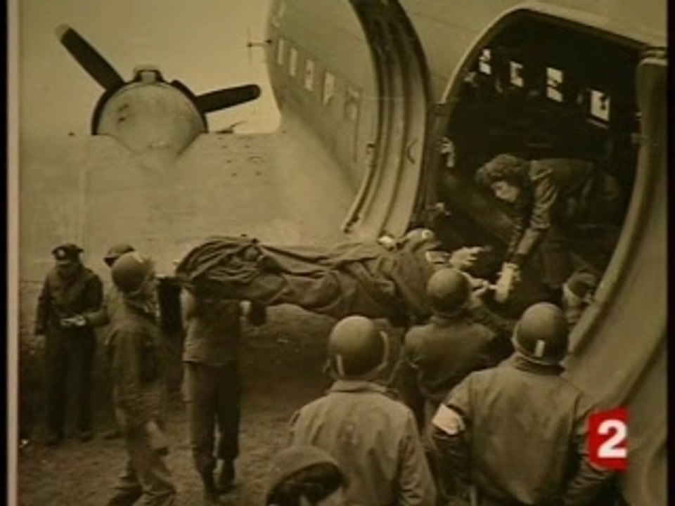 HOMAGE EXPOSITION LEE MILLER A LONDRE