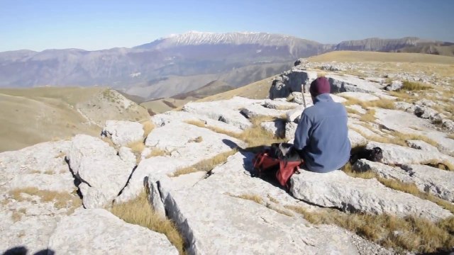MERC.1-11-17- SERRA LEARDI E MONTE GENZANA DA FRATTURA VICINO SCANNO IN ABRUZZO NELLA RISERVA MONTE GENZANA ALTO GIZIO.