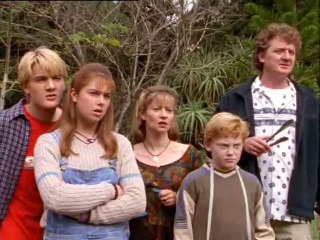 Round The Twist S04E08 The Princess And The Pete