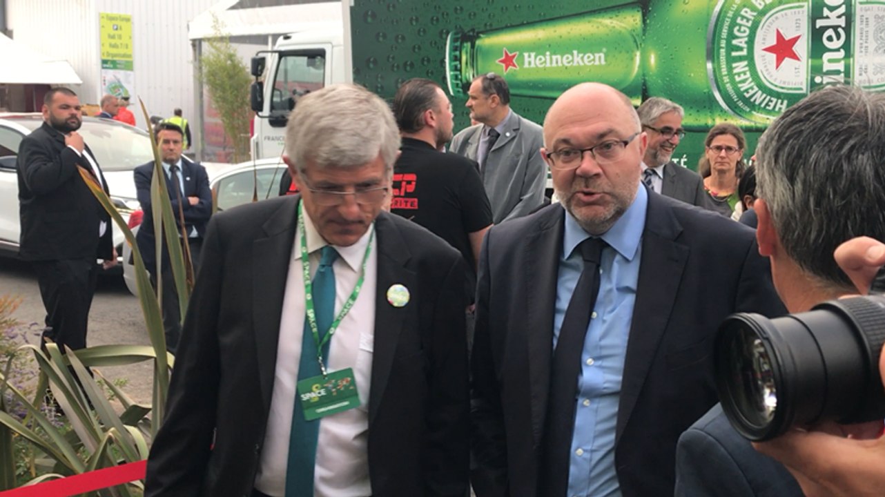 Le ministre stéphane Travert arrive au Space de Rennes