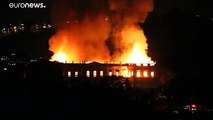 شاهد.. اندلاع حريق هائل في متحف #البرازيل الوطني يؤدي إلى تدمير قطع أثرية لا تقدر بثمن ومجموعة من المومياوات المصرية #الوطن #برازيليا التفاصيل: