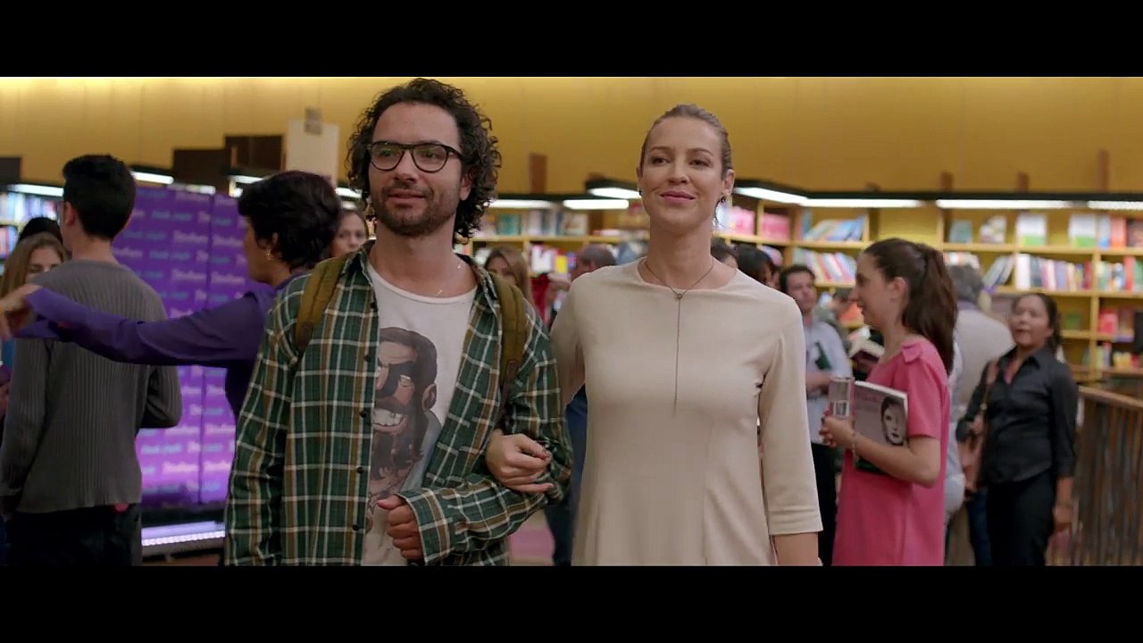 Luana Piovani em O HOMEM PERFEITO