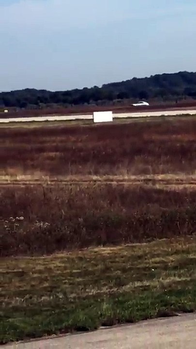 Aéroport de Lyon  course-poursuite entre un automobiliste et la police