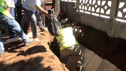 Kimsesi Olmayan Afgan Genci, Eşyalarıyla Birlikte Defnettiler