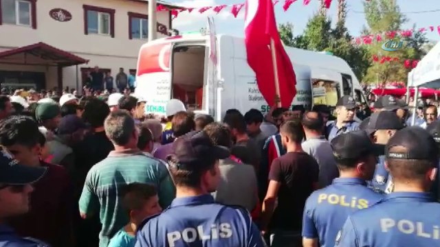 Şehadet haberi sonrası kalp krizi geçiren babaanne ve şehit torunu son yolculuklarına uğurlanıyor