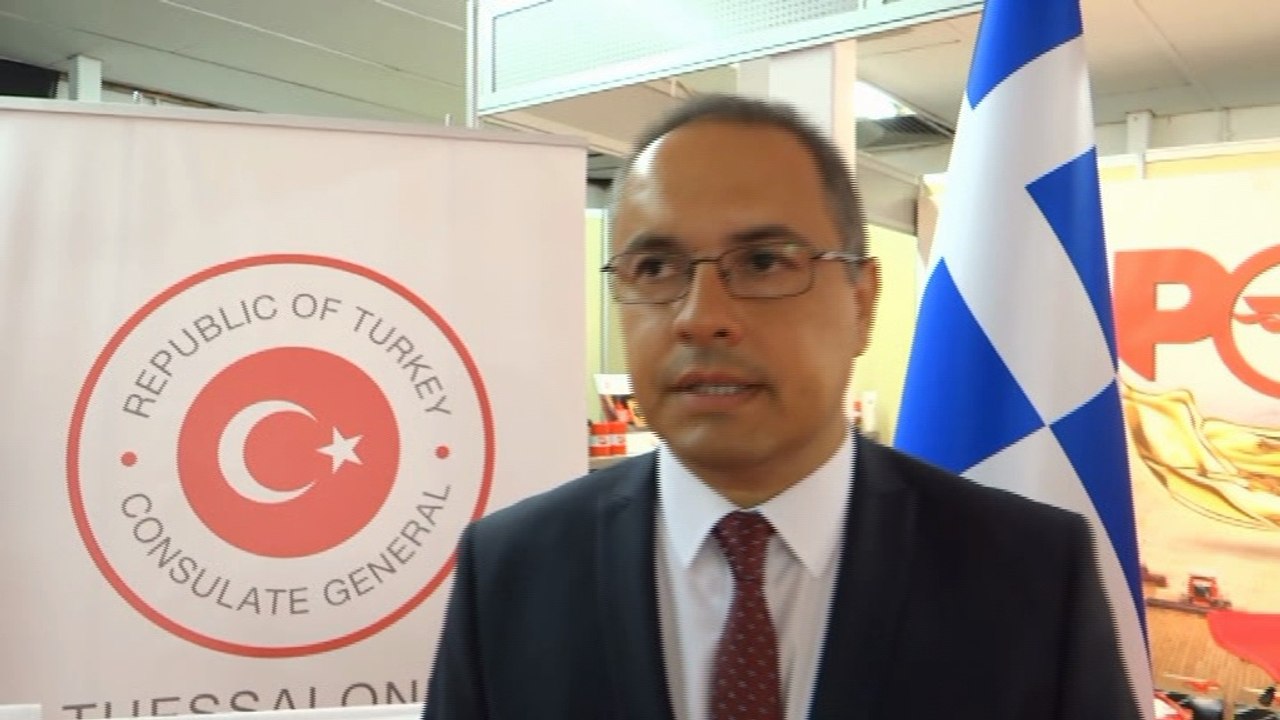 TICARET ATASESI SERKAN BURALI SELANIK ENTERNASYONAL FUARINDA TURK FIRMALARI TEMSILCILERIYLE BULUSTU