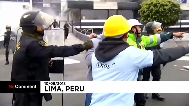 Adeptos de futebol e cristãos evangélicos envolvem-se em confrontos