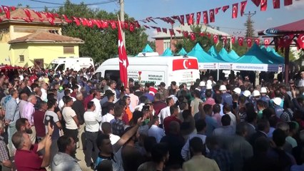 Şehadet haberi sonrası kalp krizi geçiren babaanne ve şehit torunu son yolculuklarına uğurlandı