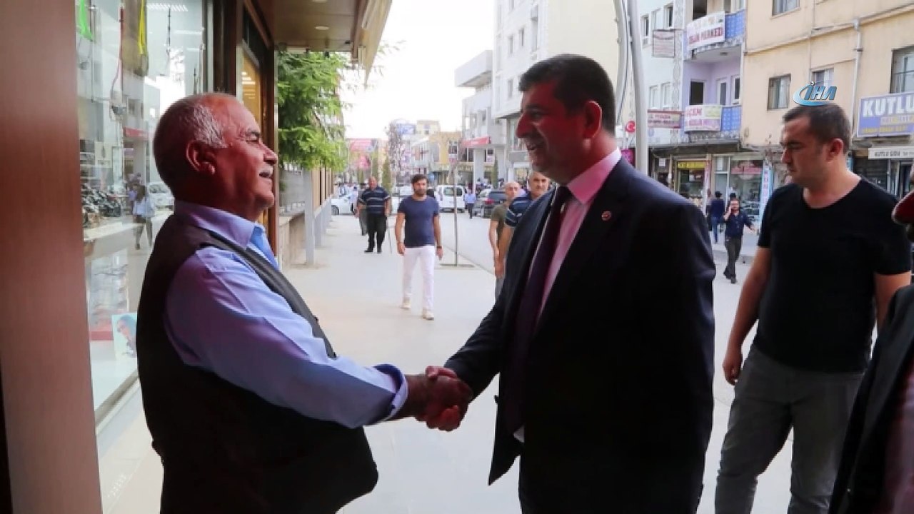 CHP milletvekili Cavit Arı ve Baha Ünlü Silopi'de