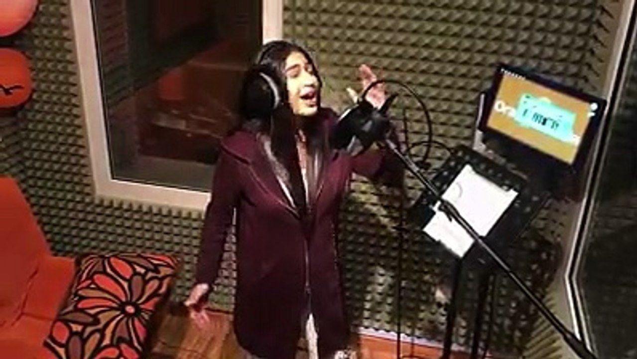 ناتاشا اجانا الليل يا قلبي حضر دموعك وابكي